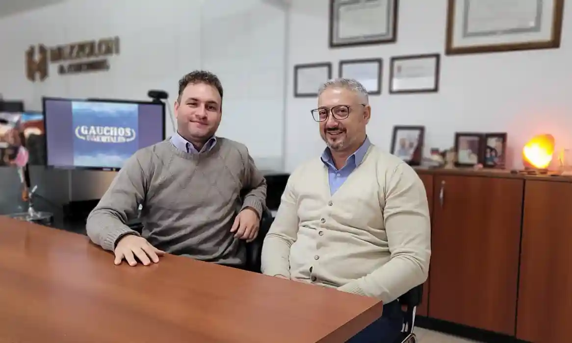 Lucio Rojas y Diego Muzzolon de RealiTeam, contaron sobre las expectativas que tienen del lanzamiento del juego al mercado.